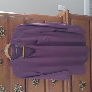 LIKE NEW.  Lisa Rinna Blouse